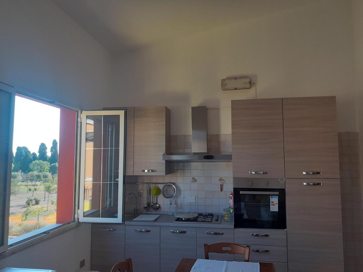 Appartamento A Pula In Zona Residenziale エクステリア 写真