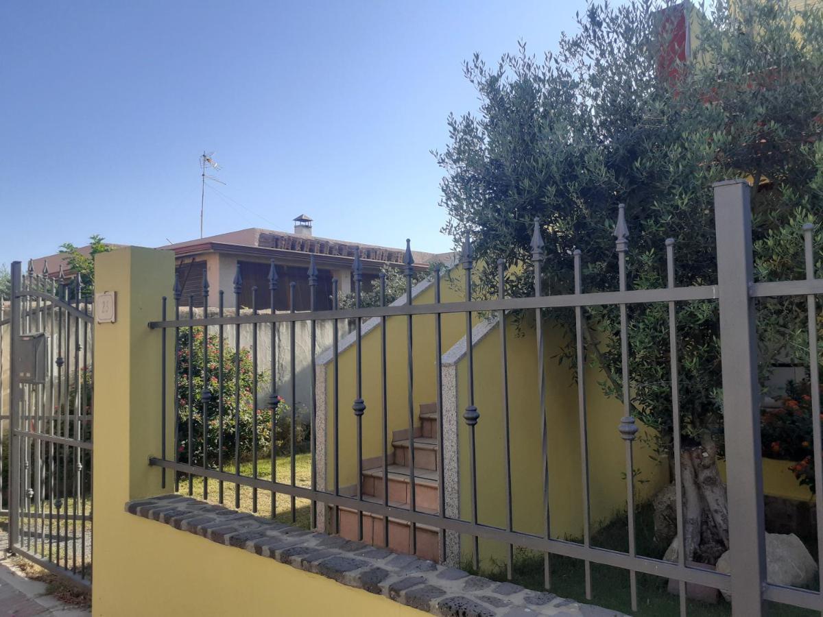 Appartamento A Pula In Zona Residenziale エクステリア 写真